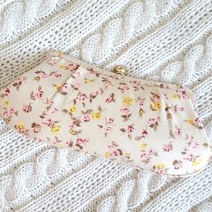 Floral Clutch